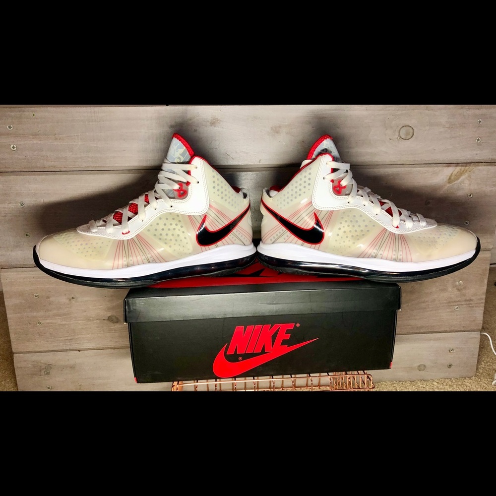 Nike Lebron VIII 8 Home 2011 Men’s Sz. 11